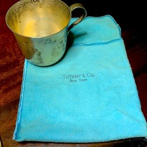Genuine Tiffany & Co. Silver baby cup. 63 years old